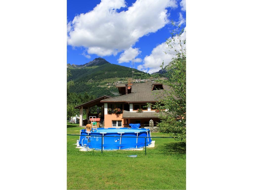 Chalet Presanella Temu Luaran gambar